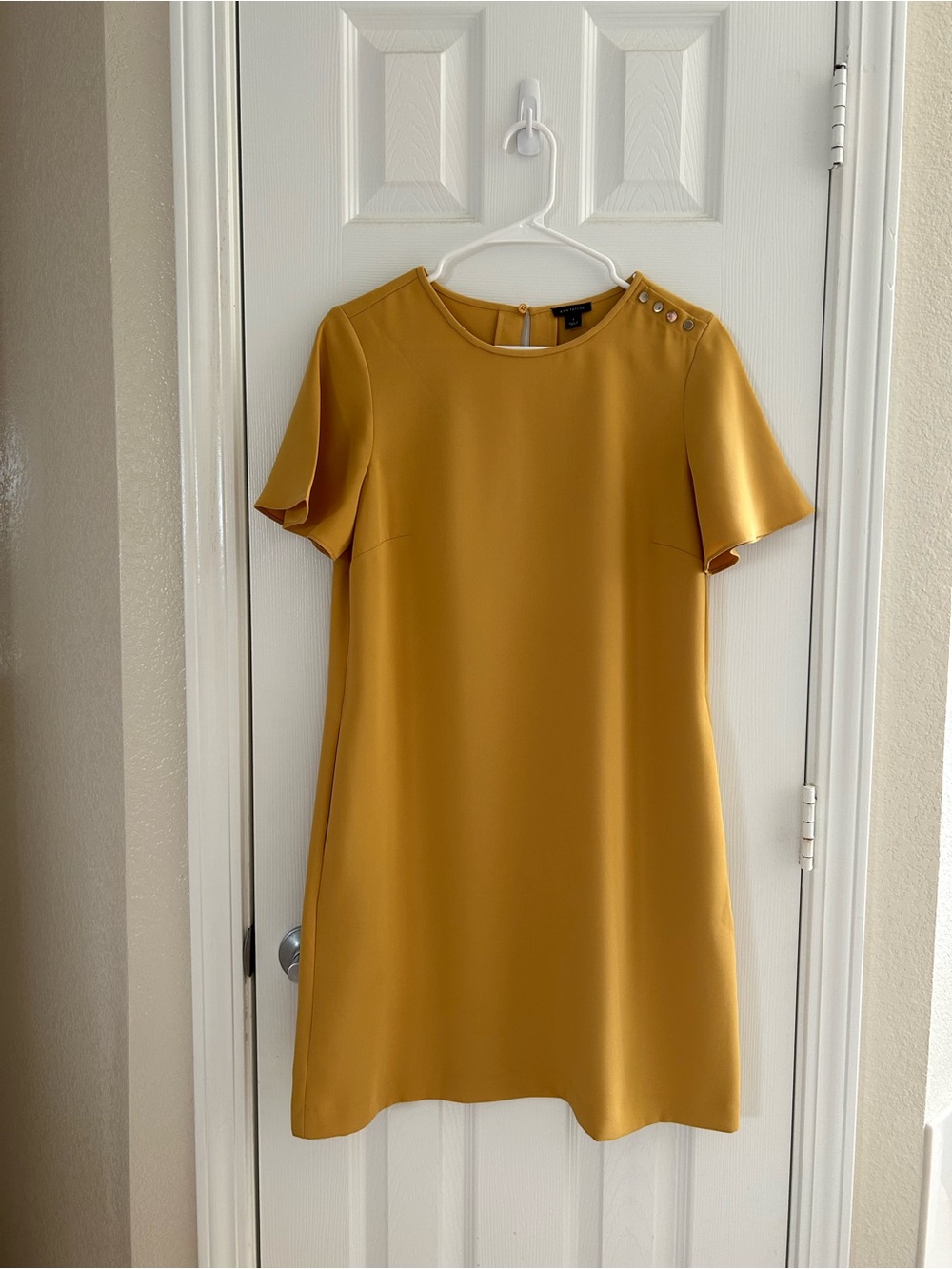 EUC Ann Taylor dress size small